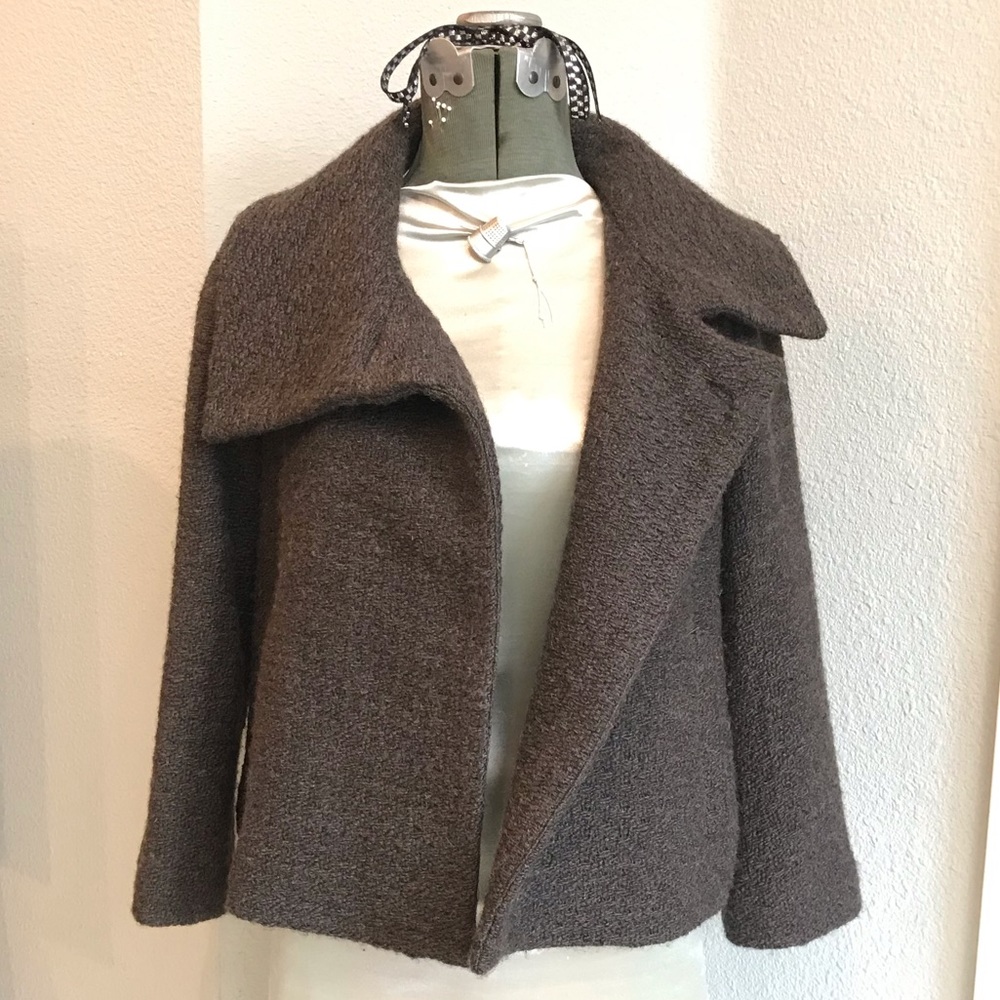 Banana Republic 100% Wool Boucle Jacket Size 2